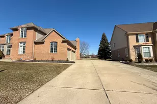 49308 Dominion Ct, Canton, MI 48187 - Photo 32