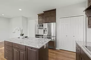 49308 Dominion Ct, Canton, MI 48187 - Photo 8