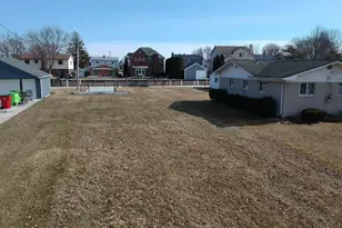 37500 Lakeville St, Harrison, MI 48045 - Photo 1