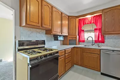 335 Laprairie Street, Ferndale, MI 48220 - Photo 4