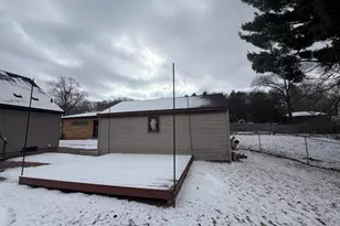 925 Burke Ave NE, Grand Rapids, MI 49503 - Photo 14