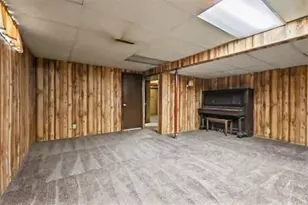 22398 Struwin Rd, Battle Creek, MI 49017 - Photo 14