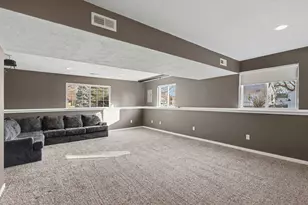 2272 Baldwin St, Jenison, MI 49428 - Photo 16