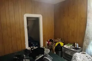 180 Emery Ave, Benton Harbor, MI 49022 - Photo 12