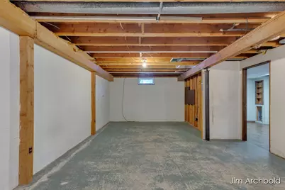 274 W Barton Street, Newaygo, MI 49337 - Photo 20