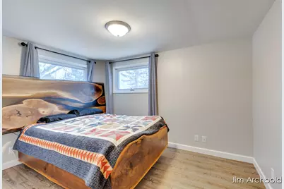 274 W Barton Street, Newaygo, MI 49337 - Photo 14