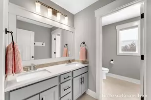 16575 Spring Tree Dr, Spring Lake, MI 49456 - Photo 38