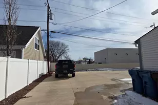 412 Starkweather St, Plymouth, MI 48170 - Photo 14