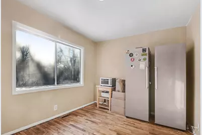 118 N Schirmer Parkway, Buchanan, MI 49107 - Photo 6