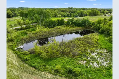 438 E Snow Road, Baroda, MI 49101 - Photo 4