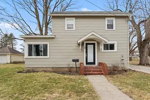 225 N Lincoln St, Bronson, MI 49028 - Photo 1