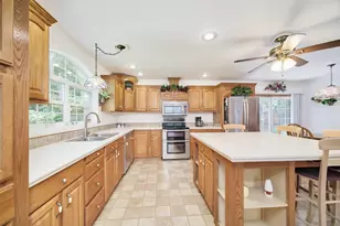 9155 Ivanhoe Dr, Onekama, MI 49675 - Photo 18