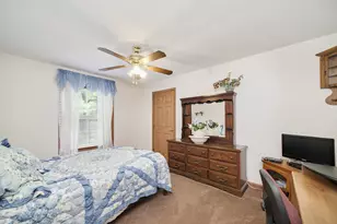 9155 Ivanhoe Dr, Onekama, MI 49675 - Photo 32