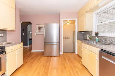 717 E Grand Boulevard, Ypsilanti, MI 48198 - Photo 8