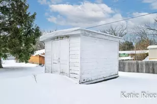 8431 Meade St, Montague, MI 49437 - Photo 38