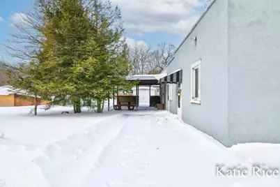 8431 Meade Street, Montague, MI 49437 - Photo 4