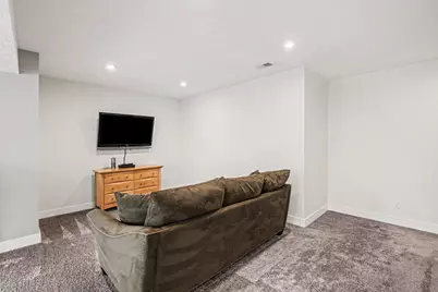 7918 Carlisle Crossings Boulevard SW, Byron Center, MI 49315 - Photo 36