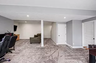 7918 Carlisle Crossings Blvd SW, Byron Center, MI 49315 - Photo 36