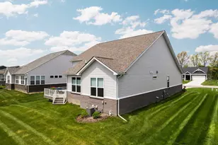 3380 Roslyn Dr, Ypsilanti, MI 48197 - Photo 8