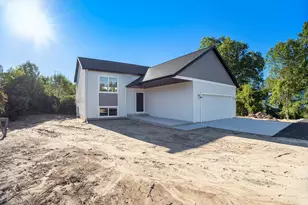 3541 Wickham Dr, Norton Shores, MI 49441 - Photo 2