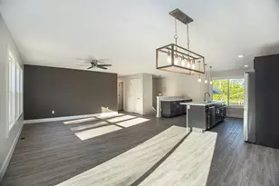 3541 Wickham Dr, Norton Shores, MI 49441 - Photo 10