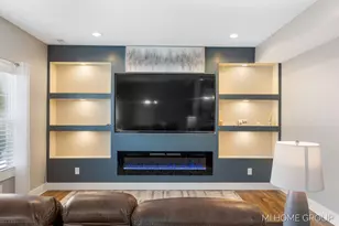 11887 Quincy Meadow Dr, Holland, MI 49424 - Photo 14