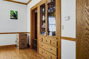 64 Latta St, Battle Creek, MI 49017 - Photo 8