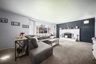 1974 Crozier Ave, Muskegon, MI 49441 - Photo 4