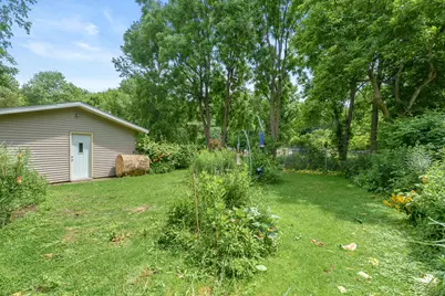 35553 M 43, Paw Paw, MI 49079 - Photo 52
