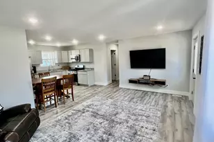 2048 Center St, Muskegon, MI 49442 - Photo 6