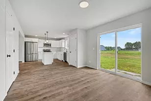 48549 Silver Oaks W, Mattawan, MI 49071 - Photo 6
