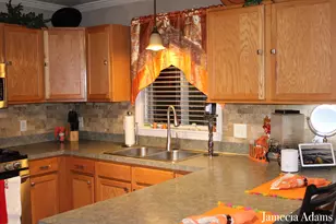 3844 Pfeiffer Woods Ct SE, Grand Rapids, MI 49512 - Photo 8