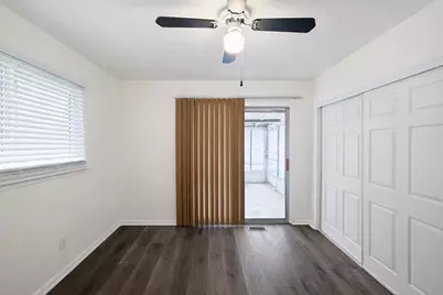 146 W Beverly Avenue, Pontiac, MI 48340 - Photo 14