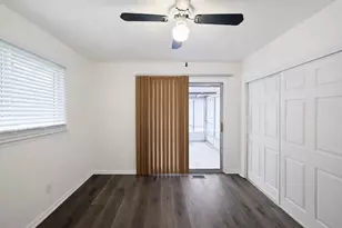 146 W Beverly Ave, Pontiac, MI 48340 - Photo 14