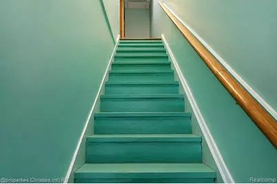 35 N Saginaw Street #2, Pontiac, MI 48342 - Photo 8