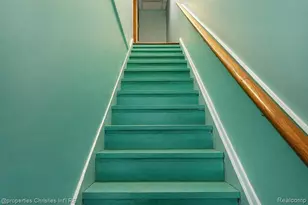 35 N Saginaw St, Pontiac, MI 48342 - Photo 8