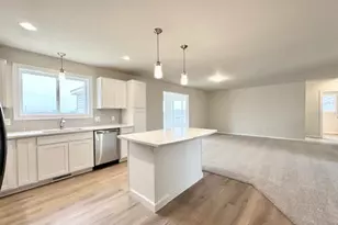 5389 Heritage Ln, Hastings, MI 49058 - Photo 8