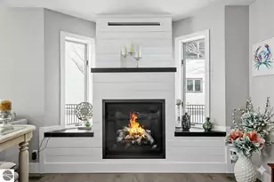 609 Lake Shore Dr, Cadillac, MI 49601 - Photo 8