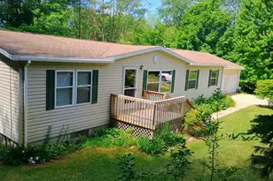 167 Mill Rd, Blanchard, MI 49310 - Photo 1