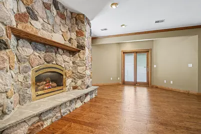 65650 Dailey Road, Edwardsburg, MI 49112 - Photo 12