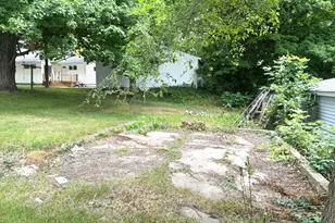 313 W 6th St, Evart, MI 49631 - Photo 28