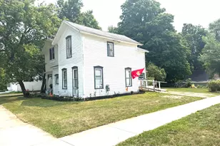 313 W 6th St, Evart, MI 49631 - Photo 14