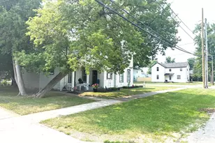 313 W 6th St, Evart, MI 49631 - Photo 4