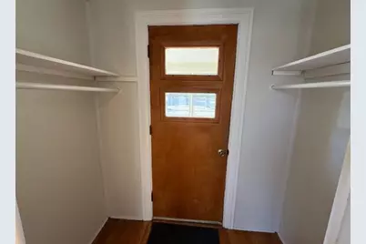 141 Bates Street, Jackson, MI 49202 - Photo 2