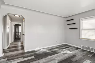 1472 Philomene Blvd, Lincoln Park, MI 48146 - Photo 8