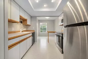 3142 Bolgos Cir, Ann Arbor, MI 48105 - Photo 10