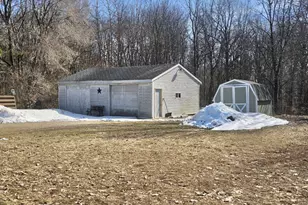 3060 Snyder Rd, Benton Harbor, MI 49022 - Photo 32