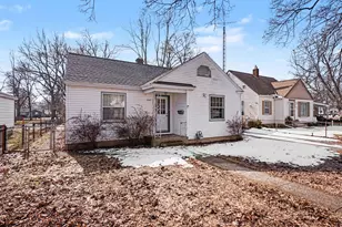 1147 McLaughlin Ave, Muskegon, MI 49442 - Photo 2