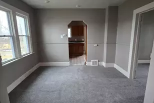 2127 River Dr, Lincoln Park, MI 48146 - Photo 10