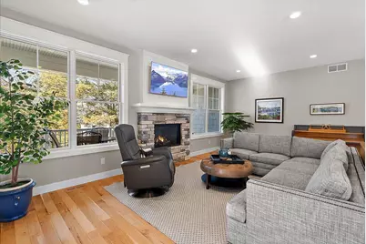 690 Dunegrass Circle Drive, Saugatuck, MI 49453 - Photo 10